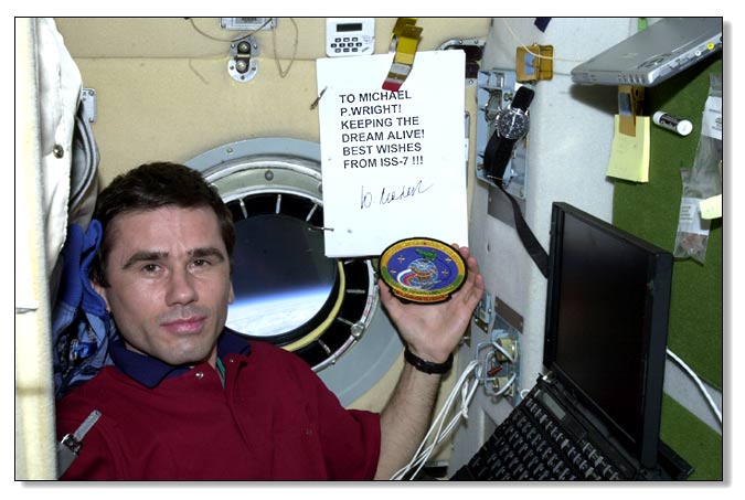 Yuri Malenchenko greetings from space